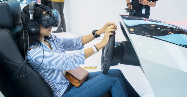 How Augmented Reality Impacts the Automotive Industry (2)