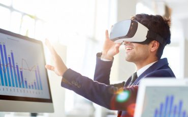 How Augmented Reality Benefits Businesses in 2021